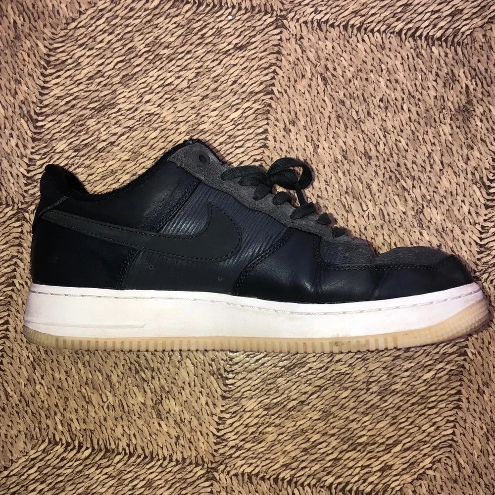 Nike Air Force 1 '07 LX In Dark Gray USW 10 - Picture 2 of 16